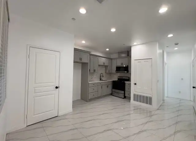 Property at Arrow Apartments - 16220 Arrow Blvd, Fontana, CA, 92335, 3 beds, 2 baths, [object Object]