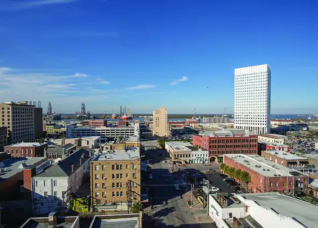 Property at 2101 Church St, Galveston, TX, 77550, 1 bed, 1 bath, [object Object]