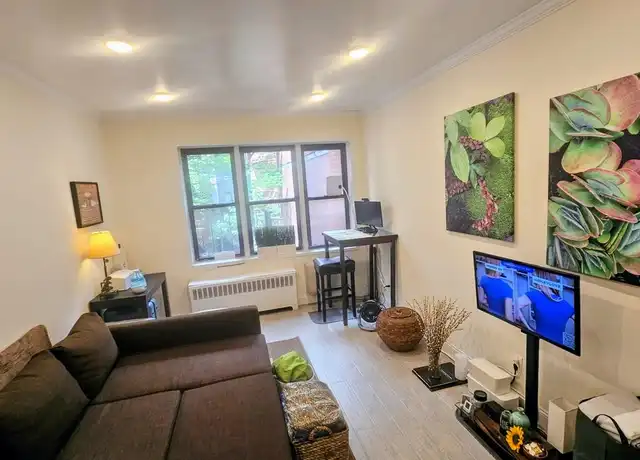 Property at 403 E 73rd St Unit 1-C, New York, NY, 10021, 0 beds, 1 bath, [object Object]