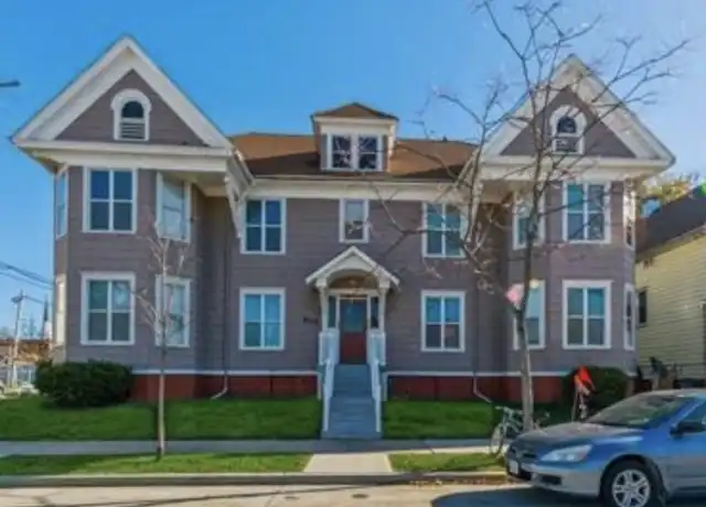 Property at 805 Grand Ave Unit 2, Racine, WI, 53403, 1 bed, 1 bath, [object Object]