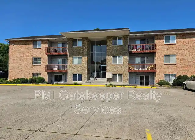 Property at 5385 Camelot Dr Unit 1D, Hamilton, OH, 45014, 2 beds, 1.5 baths, [object Object]