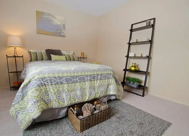 Property at College Towne Apartments - 4915 Belle Chase Blvd, Lansing, MI, 48910, 3-4 beds, 2-3 baths, [object Object]