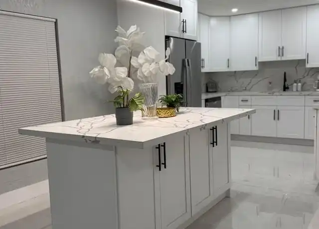 Property at 14760 S Spur Dr, Miami, FL, 33161, 1 bed, 1 bath, [object Object]