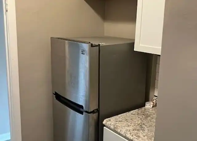 Property at 1365 Clarence Ave Unit 105, Lakewood, OH, 44107, 1 bed, 1 bath, [object Object]