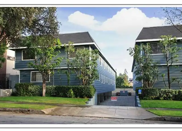 Property at 2 BED, 2.5 BATH TOWNHOUSE UNIT * NORTH GLENDALE * WASHER DRYER - 1050 Allen Ave, Glendale, CA, 91201, 2 beds, 2 baths, [object Object]