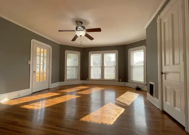 Property at 533 W Gray St Unit B, Elmira, NY, 14905, 2 beds, 1 bath, [object Object]