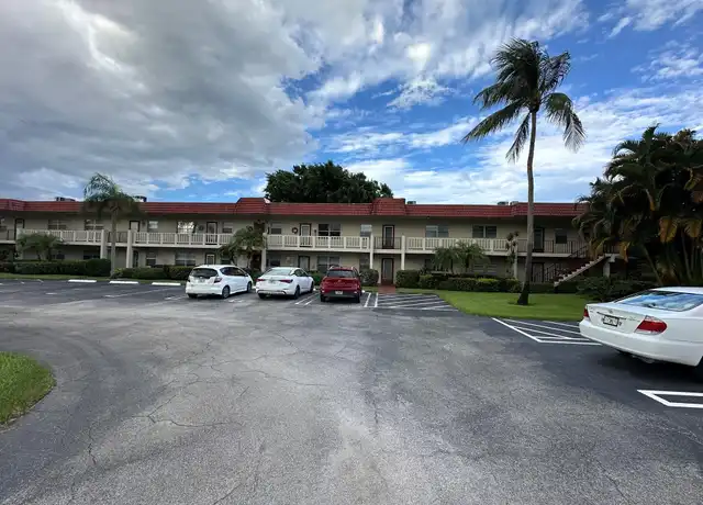 Property at 4 Abbey Ln #208, Delray Beach, FL, 33446, 2 beds, 2 baths, [object Object]
