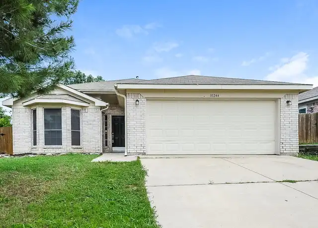 Property at 10244 Cypress Hills Dr, Fort Worth, TX, 76108, 3 beds, 2 baths, [object Object]