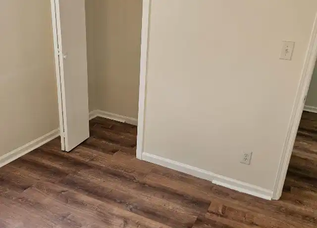Property at 426 Leslie St Apt 1, Newark, NJ, 07112, 2 beds, 1 bath, [object Object]
