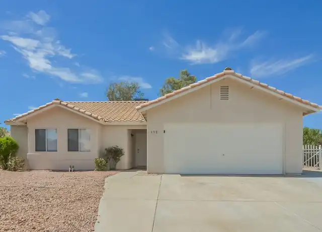 Property at 390 Lombardy Cir, Henderson, NV, 89015, 4 beds, 2 baths, [object Object]