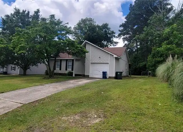 Property at 912 Hollydale Ln, Fayetteville, NC, 28314, 3 beds, 2 baths, [object Object]