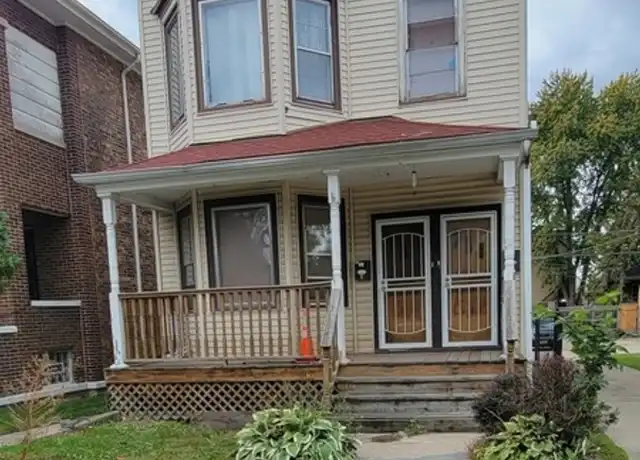 Property at 8544 S Exchange Ave Unit 2, Chicago, IL, 60617, 3 beds, 1 bath, [object Object]