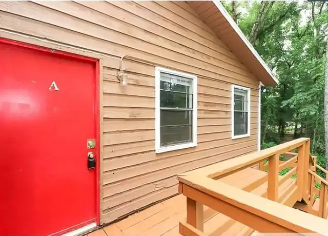 Property at 901 SW 62nd Ter, Gainesville, FL, 32607, 2 beds, 1 bath, [object Object]