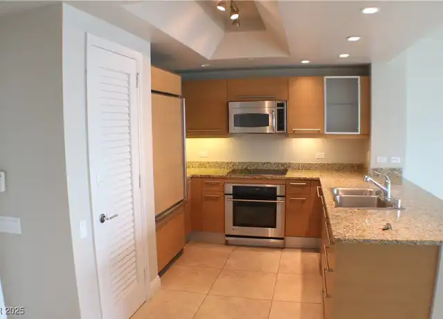 Property at 222 Karen Ave #2103, Las Vegas, NV, 89109, 1 bed, 1.5 baths, [object Object]