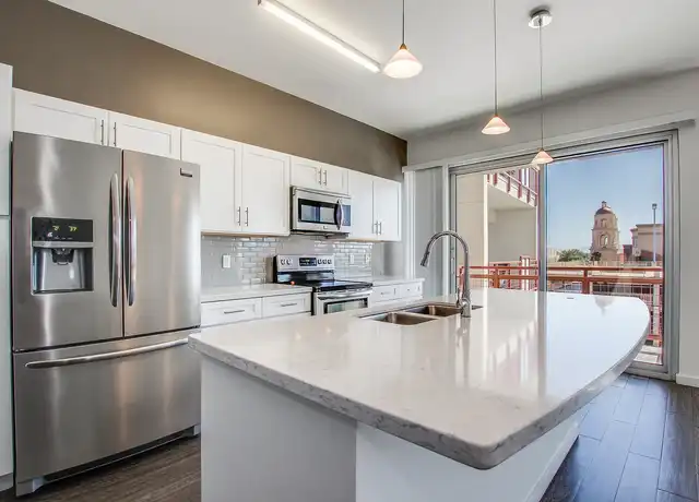 Property at 1 West Broadway - 1 W Broadway Blvd, Tucson, AZ, 85701, 2 beds, 2 baths, [object Object]
