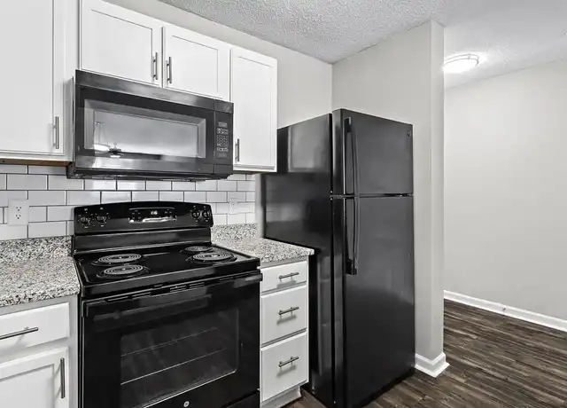 Property at The Deryn - 2745 Campus Pointe Cir, Gainesville, GA, 30504, 1 bed, 1 bath, [object Object]