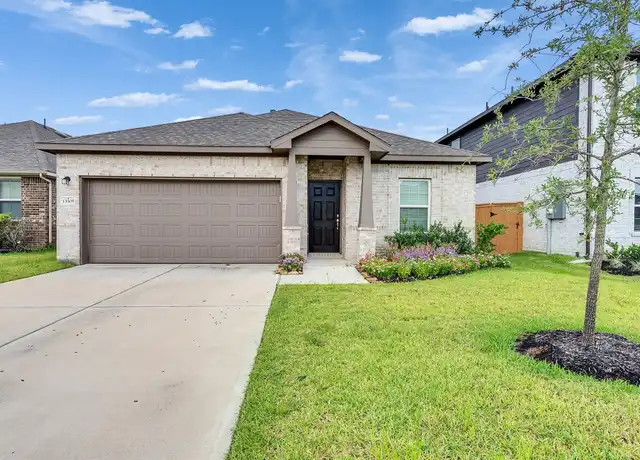 Property at 13305 Dalvay Beach Dr, La Marque, TX, 77568, 4 beds, 2 baths, [object Object]