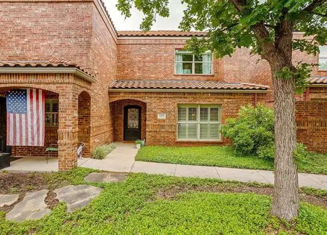 Property at 1201 Jerome St Unit 1207, Fort Worth, TX, 76110, 3 beds, 3.5 baths, [object Object]