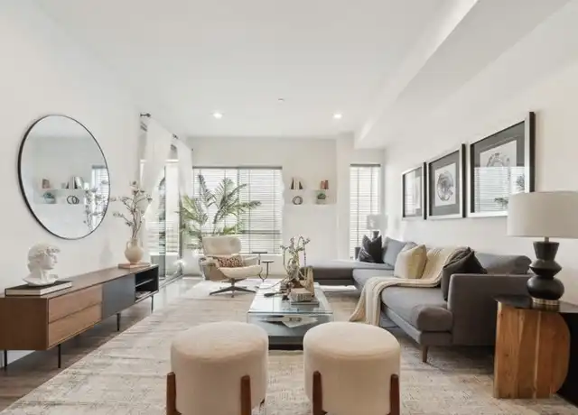 Property at 1101 S Harvard Blvd #207, Los Angeles, CA, 90006, 2 beds, 2 baths, [object Object]