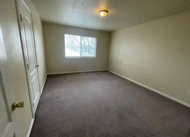 Property at 1513 S Garland St Unit 102, Nampa, ID, 83686, 2 beds, 2 baths, [object Object]