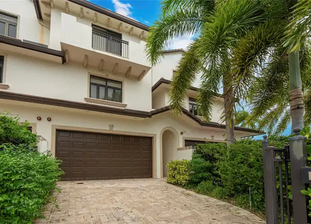 Property at 105 NE 19th Ave #105, Fort Lauderdale, FL, 33301, 4 beds, 4.5 baths, [object Object]
