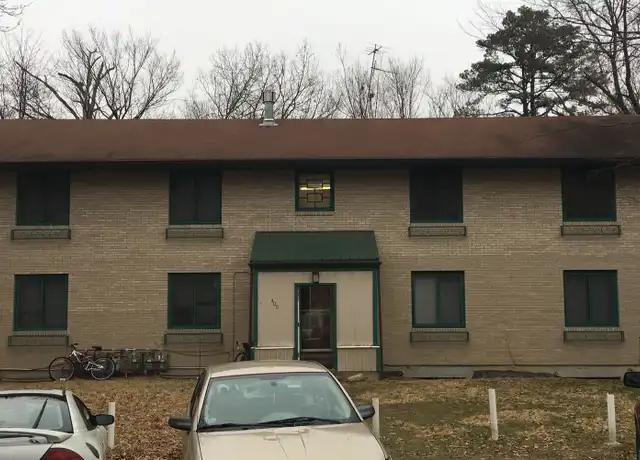 Property at 400 Mimosa Ct Unit 4, Columbia, MO, 65201, 2 beds, 1 bath, [object Object]