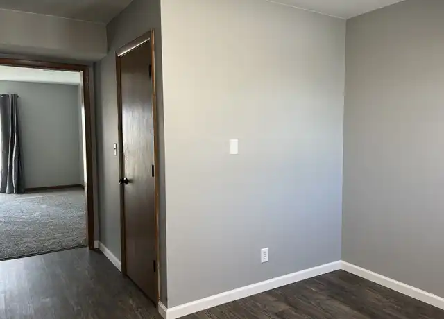 Property at 2660 2nd Ave N Unit 4, Fort Dodge, IA, 50501, 2 beds, 1.5 baths, [object Object]