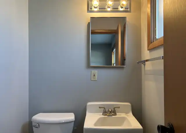 Property at 2660 2nd Ave N Unit 4, Fort Dodge, IA, 50501, 2 beds, 1.5 baths, [object Object]
