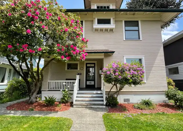 Property at 2421 Rucker Ave Unit 1, Everett, WA, 98201, 2 beds, 1 bath, [object Object]