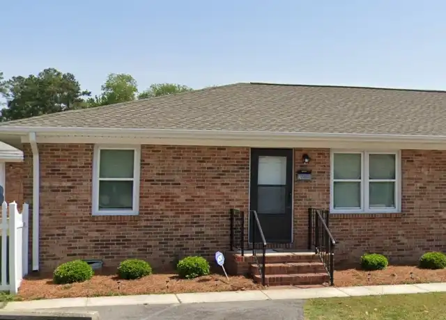 Property at 528 W 17th St, Lumberton, NC, 28358, 3 beds, 1 bath, [object Object]