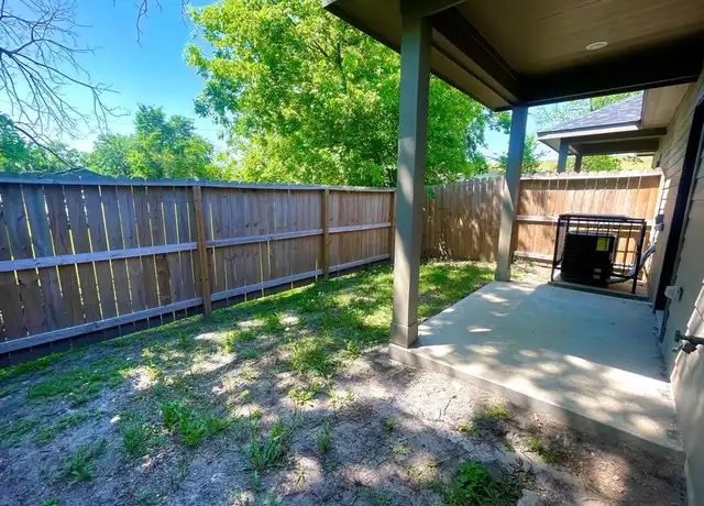 Property at 9710 Tuffly St Unit B, Houston, TX, 77029, 3 beds, 2 baths, [object Object]