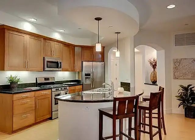 Property at Metro Art Brentwood - 11771 Montana Ave, Los Angeles, CA, 90049, 2 beds, 2 baths, [object Object]