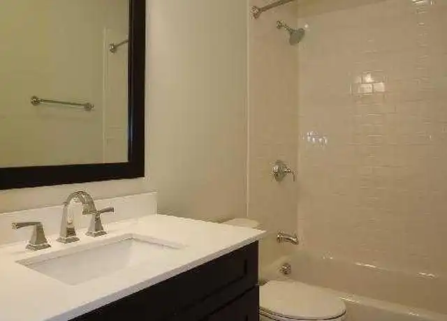 Property at 669 Massachusetts Ave, Roxbury, MA, 02118, 3 beds, 1 bath, [object Object]