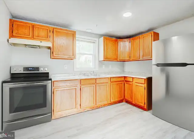 Property at 1919 Johnson Rd, Chambersburg, PA, 17202, 2 beds, 1 bath, [object Object]
