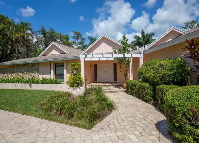 Property at 890 Swallow Pt, Naples, FL, 34105, 3 beds, 3.5 baths, [object Object]