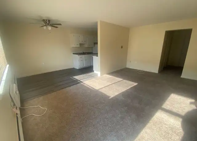 Property at 1021 S Progress Ave Unit A04, Harrisburg, PA, 17111, 2 beds, 1 bath, [object Object]