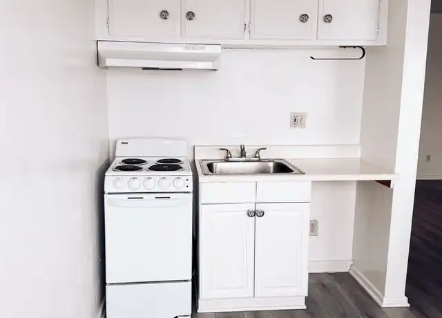 Property at 1035 Myrtle Ave Unit 19, Inglewood, CA, 90301, 0 beds, 1 bath, [object Object]