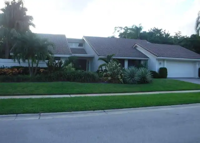 Property at 10571 Boca Woods Ln, Boca Raton, FL, 33428, 3 beds, 2.5 baths, [object Object]