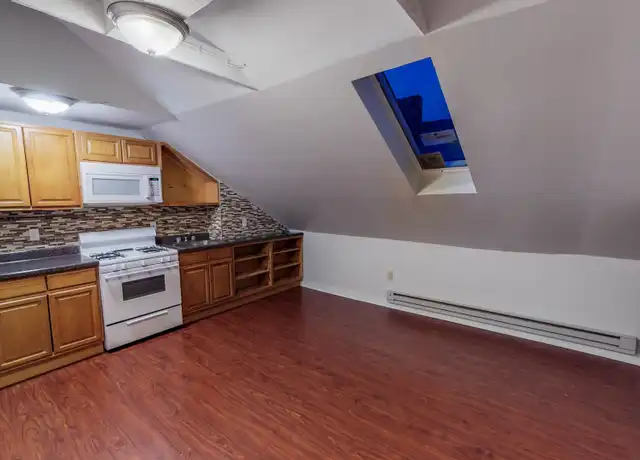 Property at 244 Edgewood Ave Unit 3, New Haven, CT, 06511, 2 beds, 1 bath, [object Object]