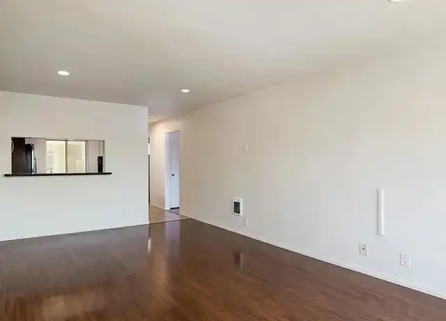 Property at 2500 E 2nd St #210, Long Beach, CA, 90803, 1 bed, 2 baths, [object Object]
