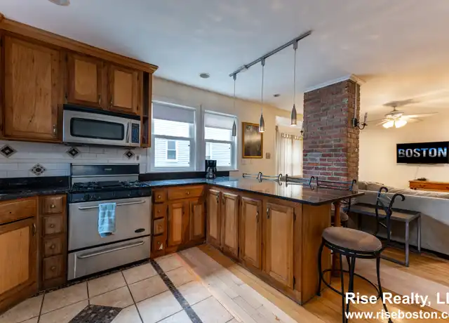 Property at 17 Holman St Unit 2, Boston, MA, 02134, 4 beds, 2.5 baths, [object Object]