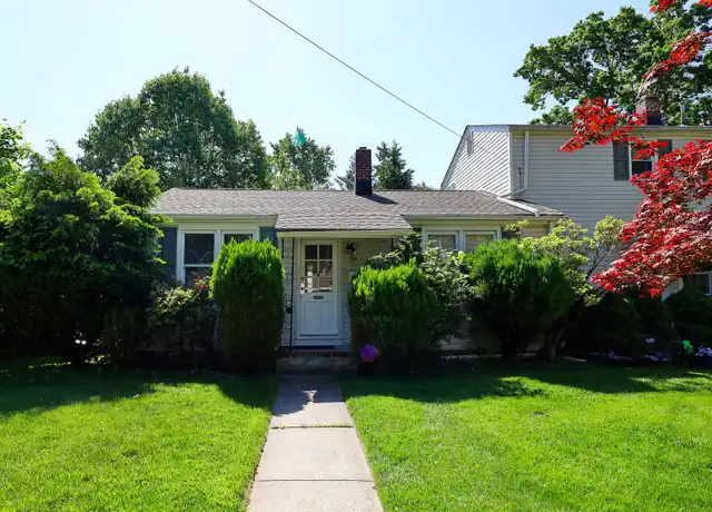Property at 14 Degraw Ave, Clifton, NJ, 07013, 2 beds, 1 bath, [object Object]