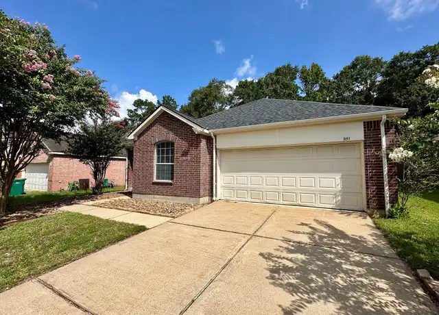 Property at 951 Doire Dr, Conroe, TX, 77301, 4 beds, 2 baths, [object Object]