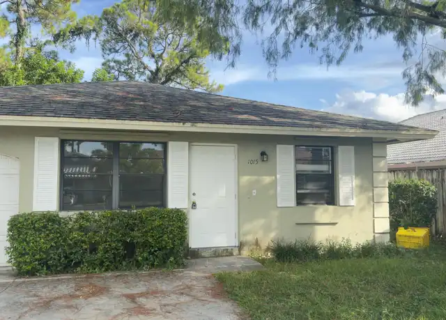 Property at 1015 Staghorn St, Wellington, FL, 33414, 3 beds, 2 baths, [object Object]