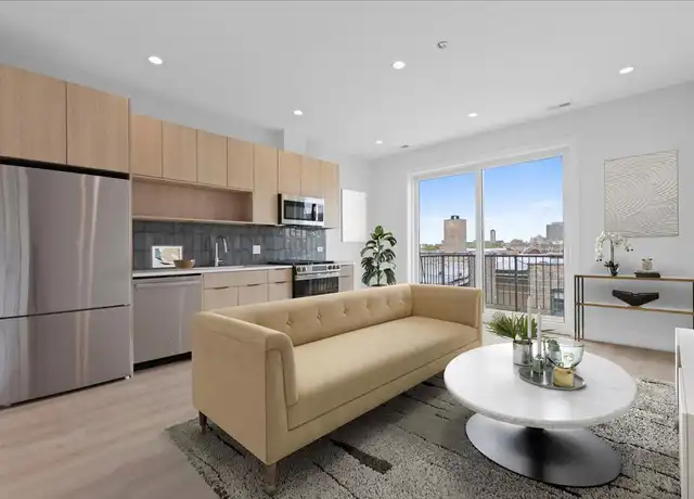 Property at 904 W Dakin St Unit 202, Chicago, IL, 60613, 1 bed, 1 bath, [object Object]