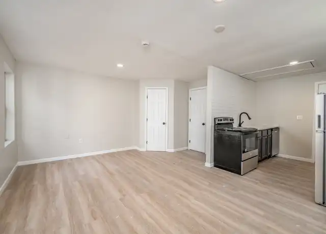 Property at 212 N New York Ave, Wichita, KS, 67214, 0 beds, 1 bath, [object Object]