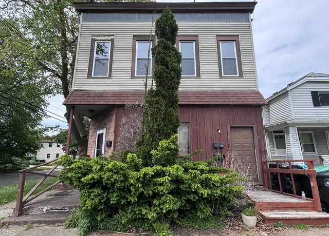 Property at 244 Broad St Unit 3, Tonawanda, NY, 14150, 2 beds, 1 bath, [object Object]