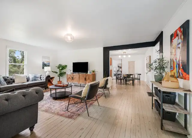 Property at 20 Winding Rd, Asheville, NC, 28803, 3 beds, 2 baths, [object Object]