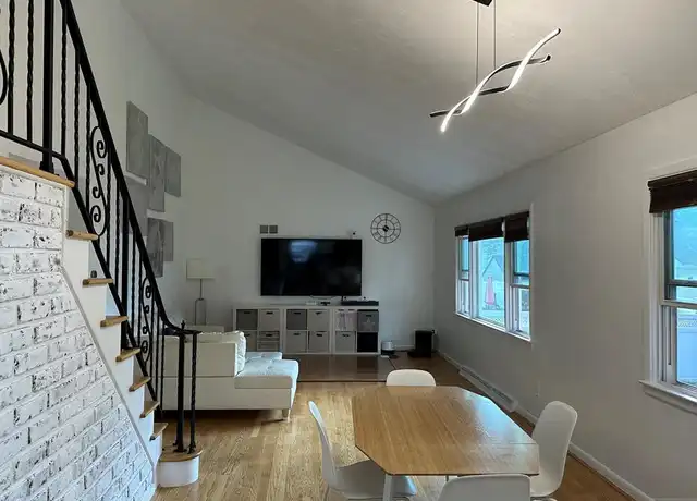 Property at 175 Veterans Dr, Northvale, NJ, 07647, 3 beds, 2 baths, [object Object]