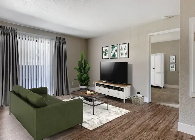 Photo of 500 Loveridge Cir, Pittsburg, CA 94565